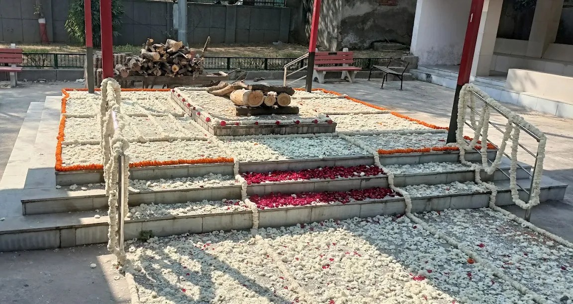 Cremation ground image2